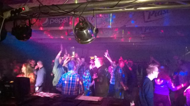 dj na wesele,organizacja imprez,naglosnienie,oswietlenie,efekty